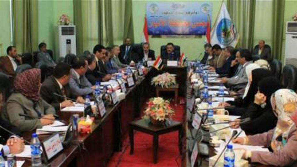 مجلس الأنبار يستضيف وكيل وزارة التربية في جلسته لمناقشة رسوب الطلبة