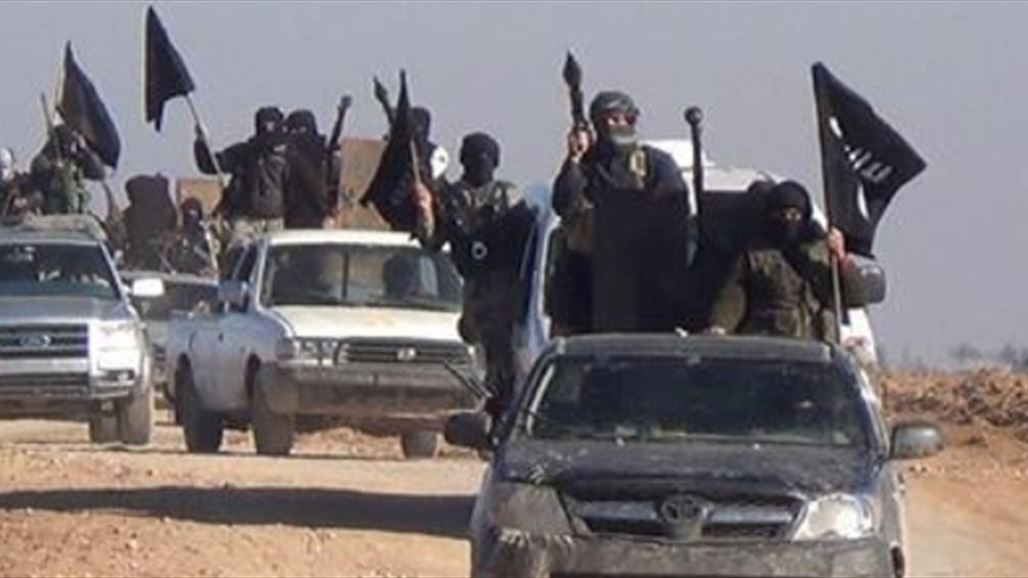 Джихад мобиль тойота хайлюкс. Toyota игил. Машины в сирии у террористов. Боевики исламского государства. Toyota hilux игил.