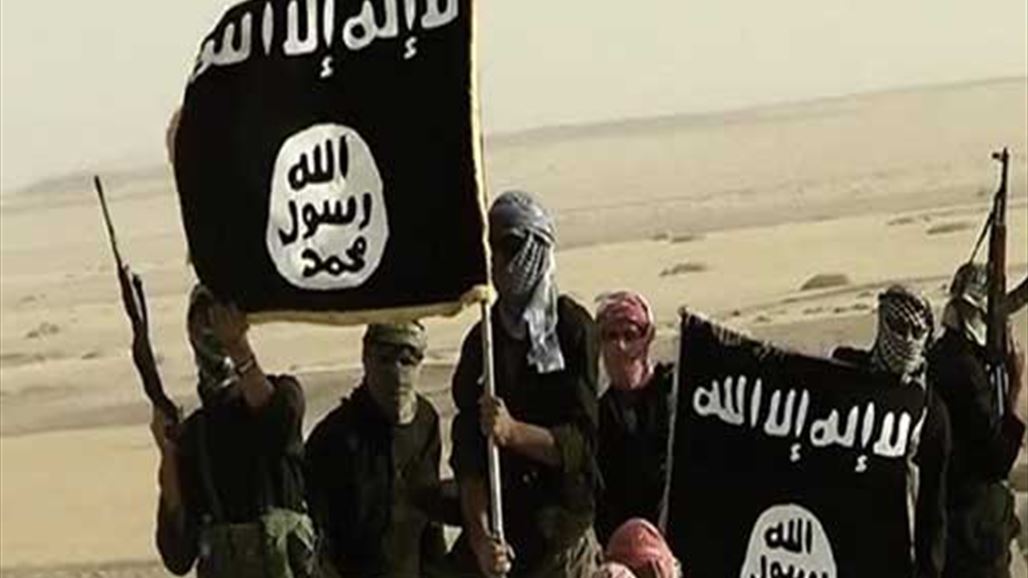 مقتل فلسطيني ينتمي لـ"داعش" في الفلوجة وعائلته ترفع اعلام التنظيم في غزة