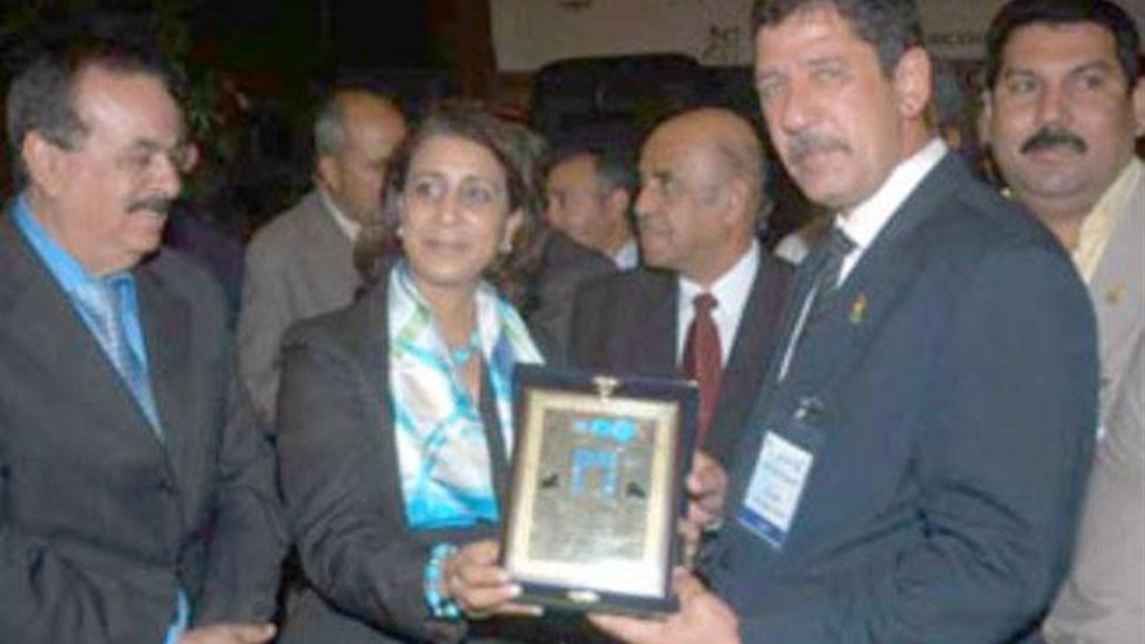المصور الرياضي قحطان سليم ينافس على أحسن صورة في خليجي 22