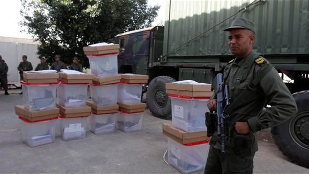 التونسيون يصوتون لانتخاب رئيس جديد للبلاد في ثالث انتخابات منذ ثورة 2011