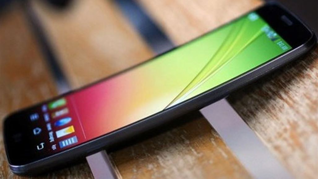 متى ستكشف "ال جي" عن هاتفها المرن G Flex 2 ؟