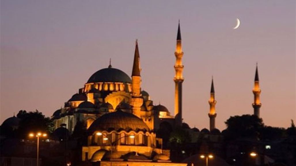 من هو الممثل المشهور الذي يفكّر باعتناق الإسلام؟