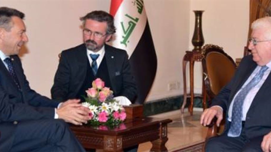 معصوم يؤكد أهمية استمرار الدعم الدولي للعراق للقضاء على الجماعات "الإرهابية"