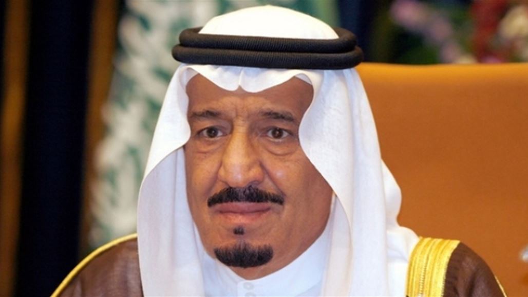 سلمان بن عبد العزيز يتلقى البيعة ملكاً للسعودية