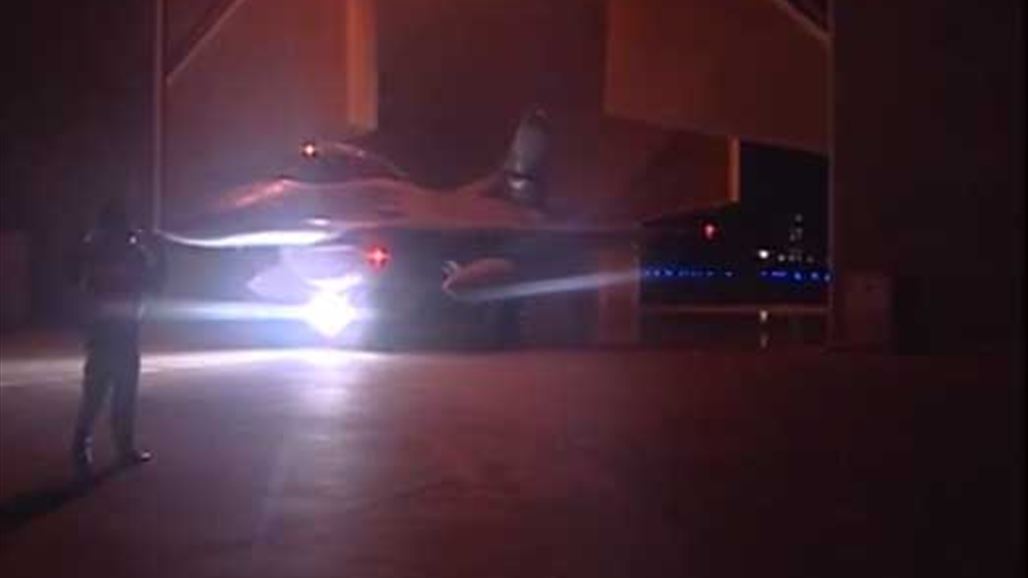 بالفيديو: لحظة اقلاع المقاتلات المصرية في اتجاه ليبيا