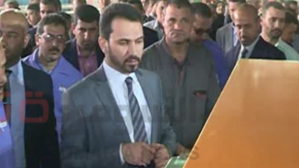 وزير الصناعة يفتتح معملاً لإنتاج القابلو الهاتفي بشركة أور في ذي قار