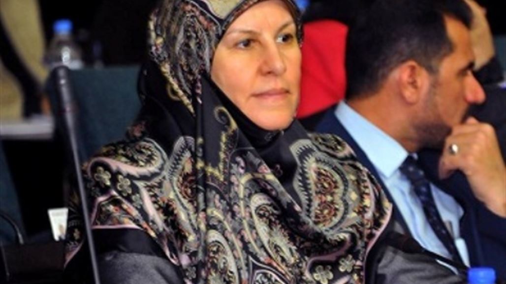 برلمانية: مطالب بعض الوزراء بتأجيل نقل الصلاحيات للمحافظات تدق ناقوس الخطر