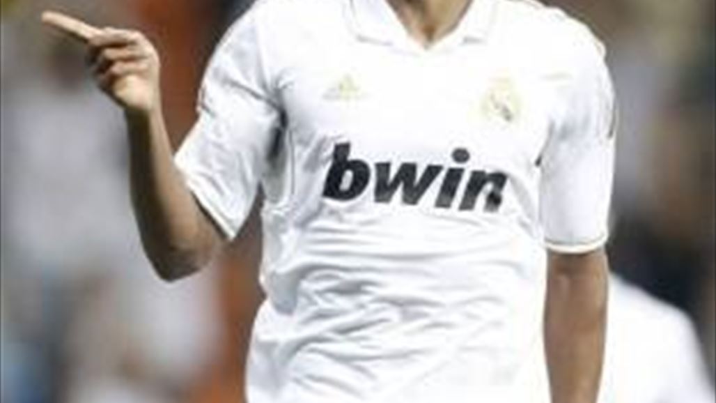 بطلب من غوارديولا بايرن ميونيخ يسعى للتعاقد مع فاران