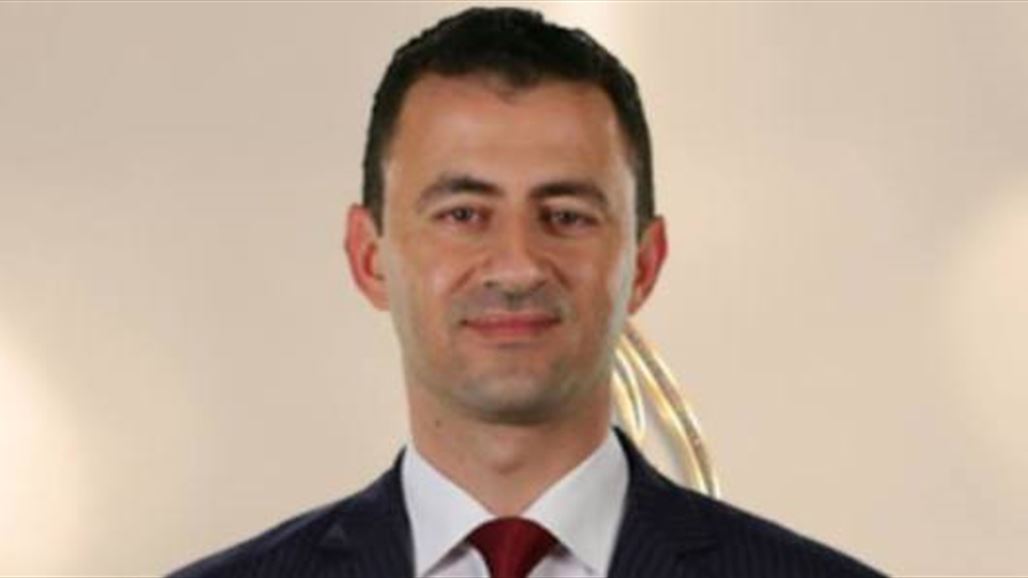 الشاعر العراقي نذير الصميدعي يتأهل الى المرحلة المقبلة من برنامج "أمير الشعراء"