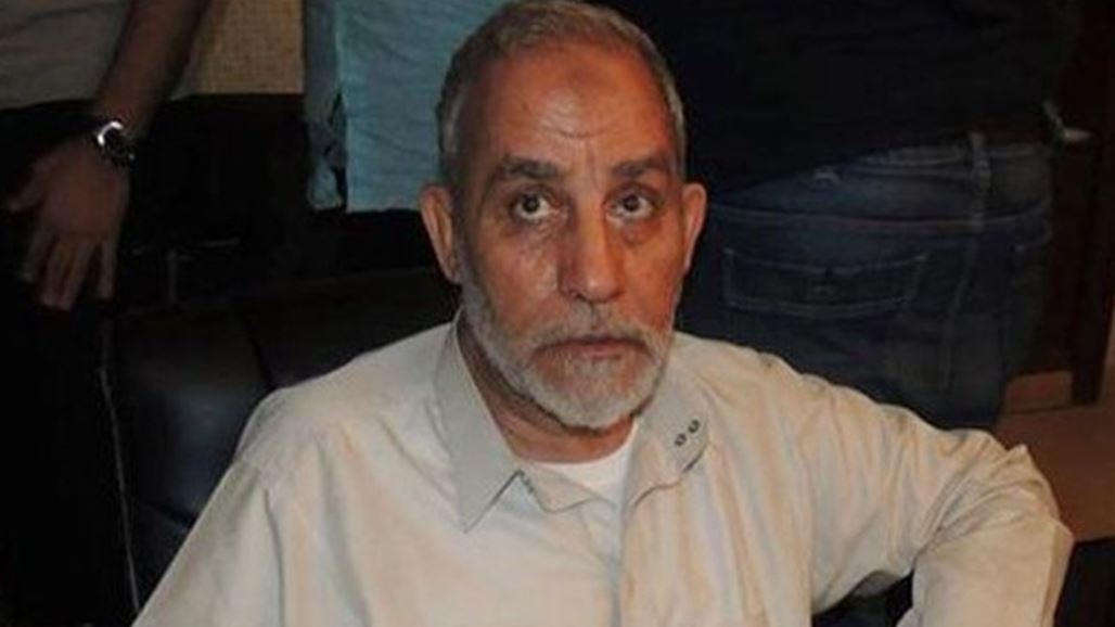 محكمة مصرية تقضي بالإعدام على مرشد الإخوان و13 آخرين في قضية رابعة