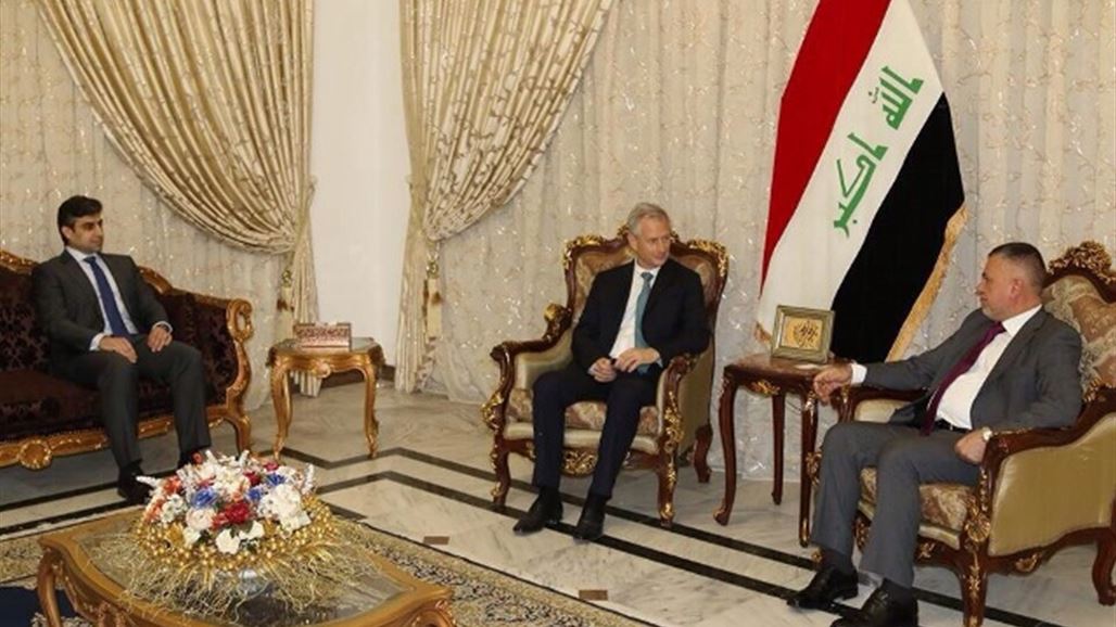 الاعرجي يؤكد لشركة بريتش بتروليوم أهمية تواجد الشركات النفطية الرصينة في العراق