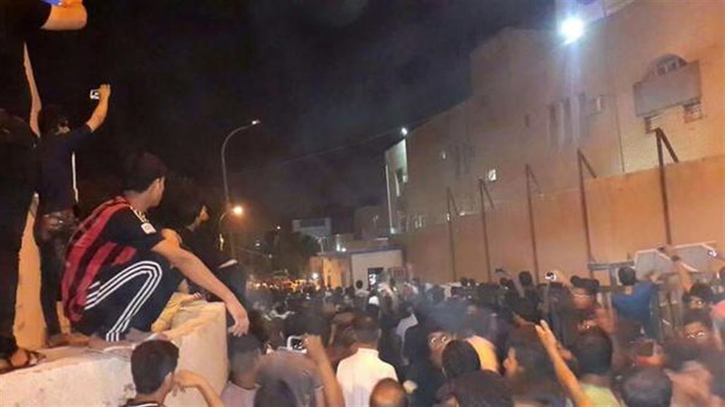مجهولون يحرقون مبنى استثمار الوقف السني ونحو خمسة منازل شمال بغداد