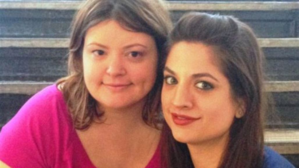 بعد أكثر من 30 عاماً التقت بشقيقة انفصلت عنها عند الولادة