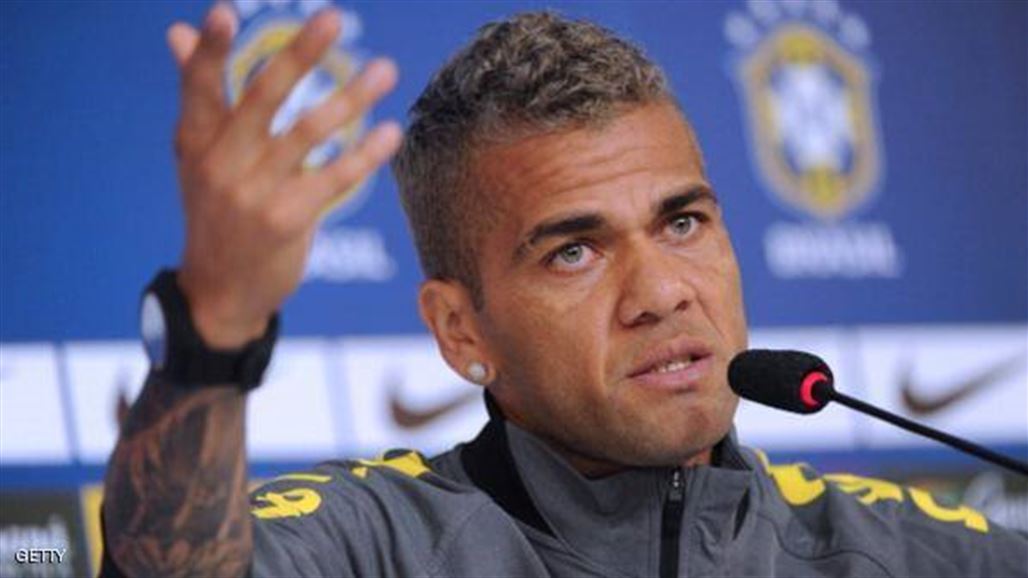 ألفيش يعتبر نفسه "محتقرا" في برشلونة ويرفض الإنتقال لباريس سان جيرمان