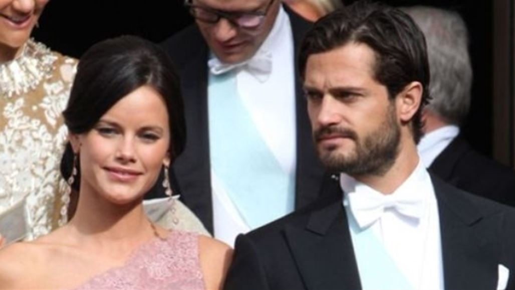 عارضة تعري سابقة تتزوج أميرا في السويد