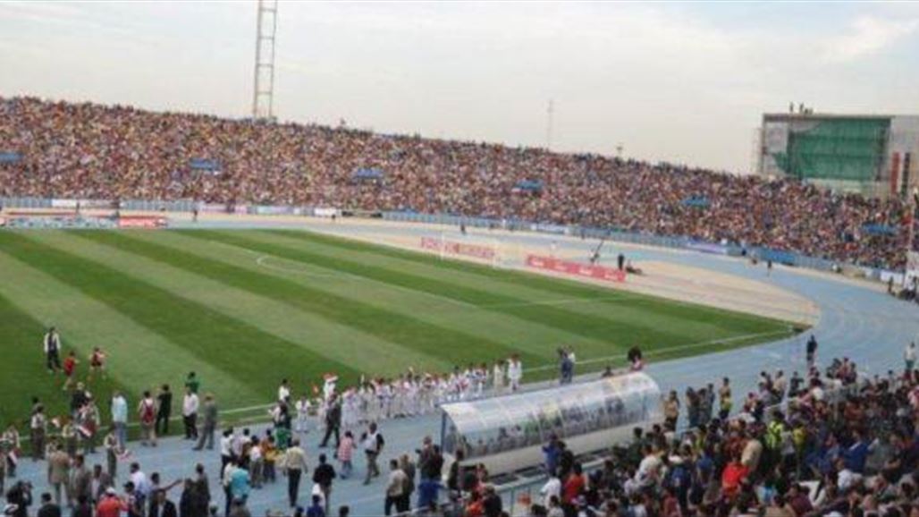 تدفق الآلاف من الجمهور الى ملعب الشعب لحضور نهائي الدوري