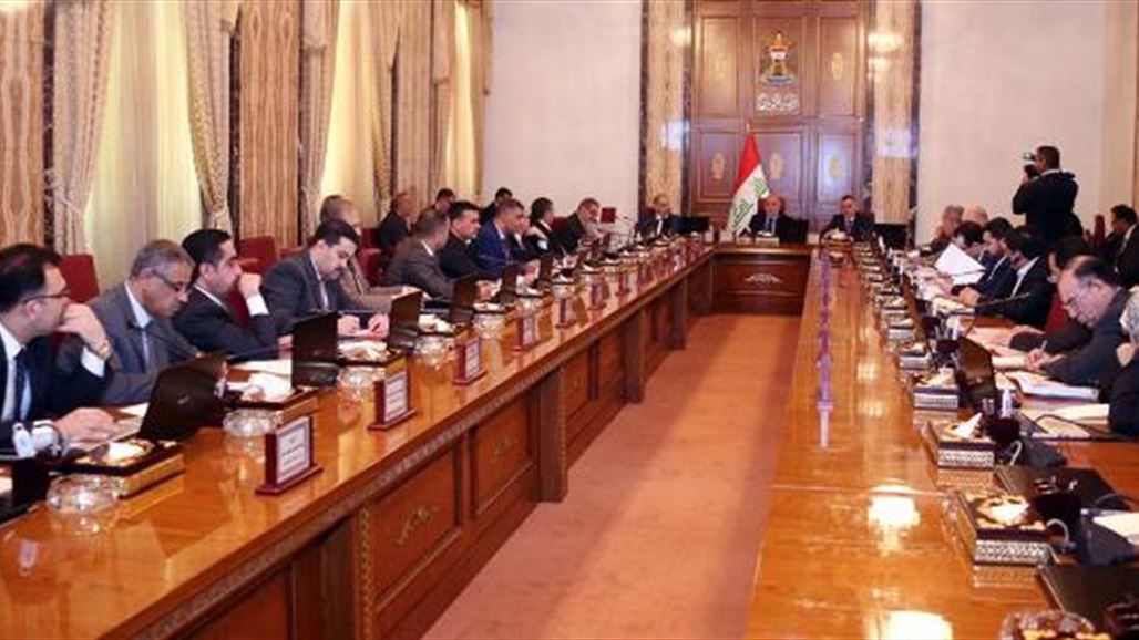مجلس الوزراء يؤكد التوجه لخفض مخصصات اصحاب الدرجات العليا من ضمنها الرئاسات الثلاث