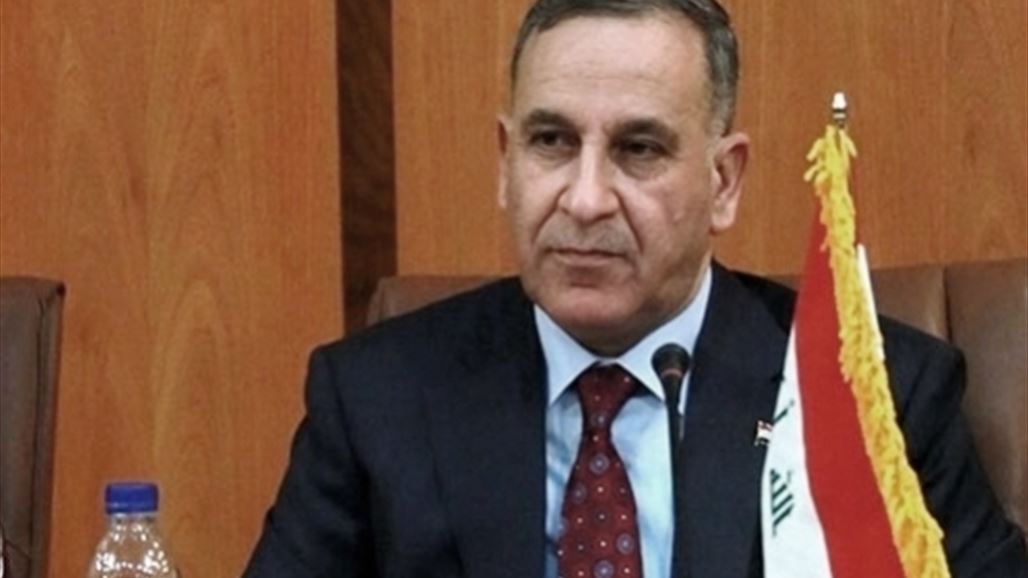 وزير الدفاع: داعش بات مشلول الحركة داخل الانبار
