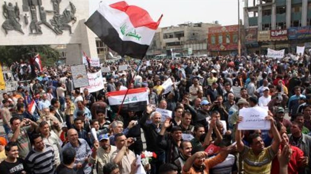 ناشطون يطالبون بإقالة المدراء العامين بالوزارات الذين أمضوا أكثر من ست سنوات