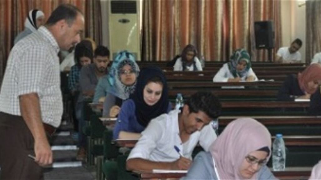 البرلمان يقرر العمل بنظام العبور لطلبة المجموعة الطبية للعام الحالي
