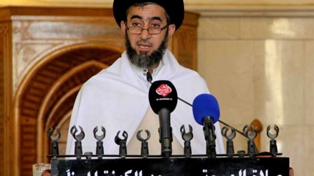 خطيب جمعة الكوفة يدعو لمحاكمة "المفسدين" واطلاق سراح "الابرياء"