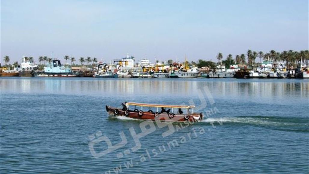 اجراءات حكومية عاجلة بالبصرة للتخلص من طحالب سامة ظهرت في شط العرب