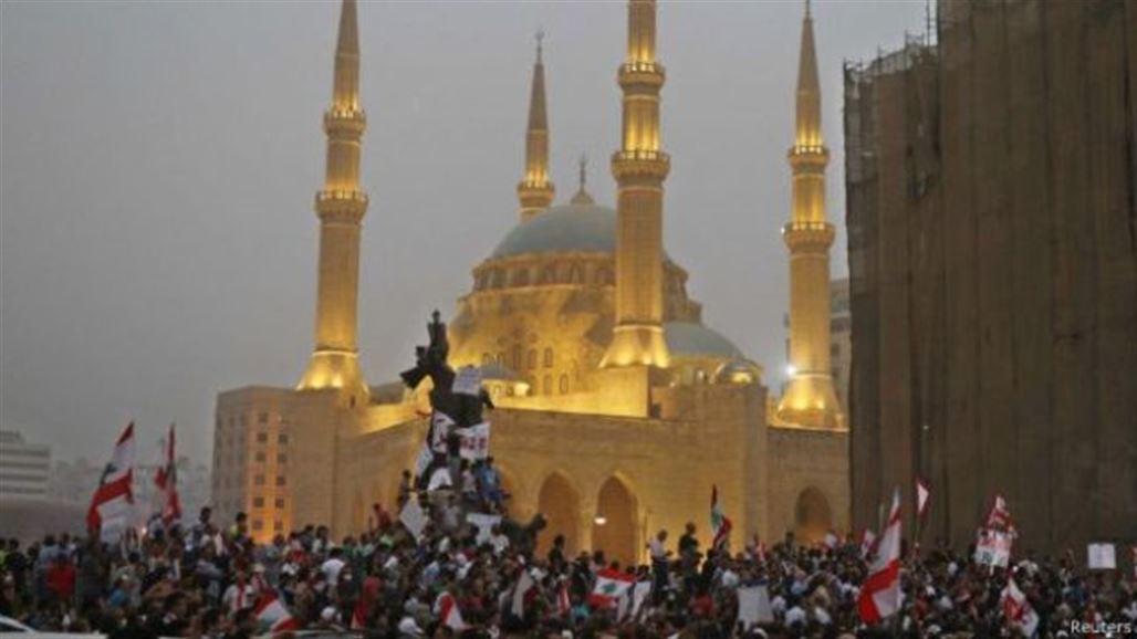 الحكومة اللبنانية تقر خطة لحل أزمة القمامة