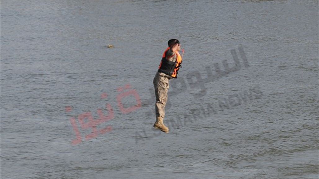 بالصور.. قفزة الثقة تبهج مياه دجلة