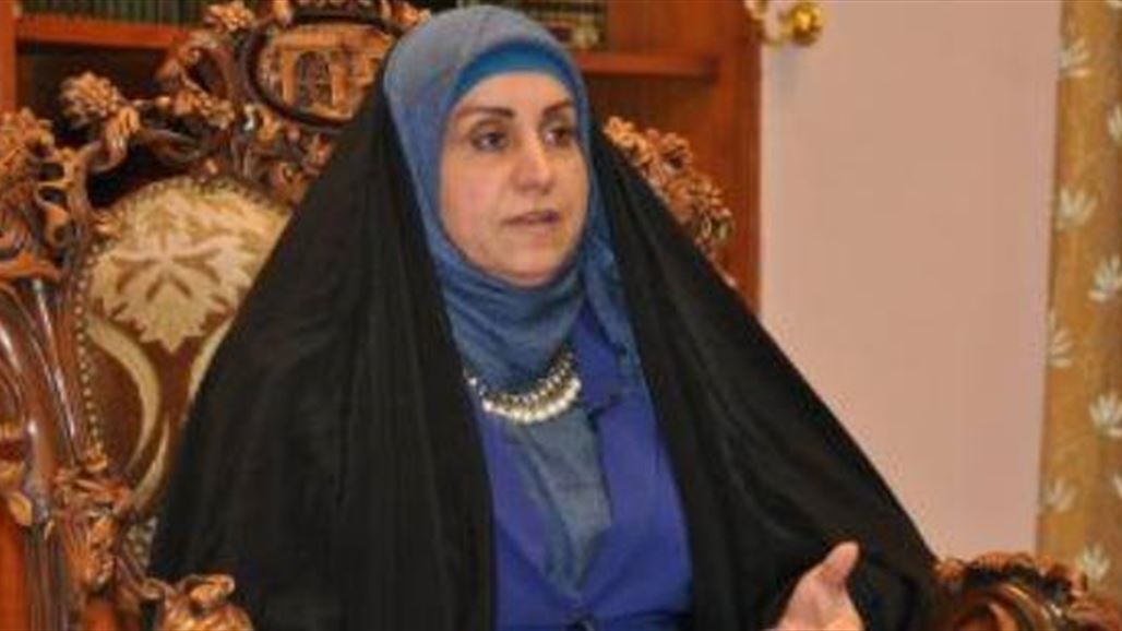 نائبة تدعو البرلمان لاستضافة وزيرة الصحة وعدم مغادرتها البلد لأي سبب