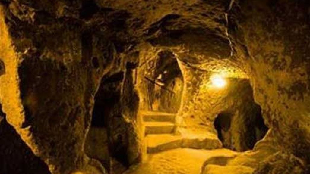 بالصور: وجد بالصدفة مدينة تحت منزله