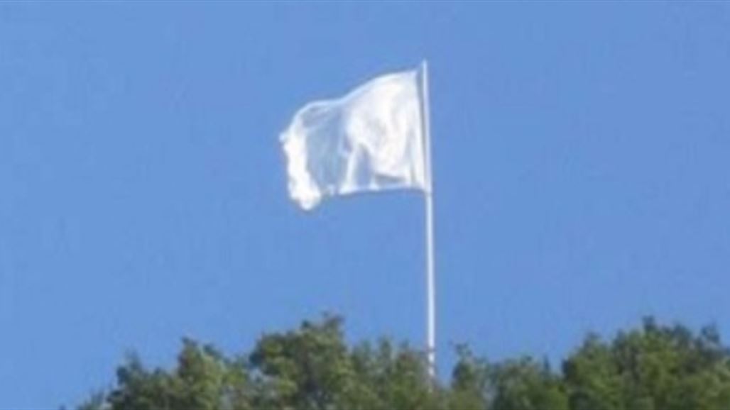 عضو بمجلس الأنبار يدعو أهالي الرمادي الى رفع "الرايات البيض" فوق منازلهم