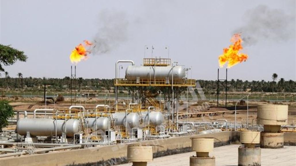 العشرات يتظاهرون قرب أحد الحقول النفطية في البصرة للمطالبة بتشغيلهم فيه
