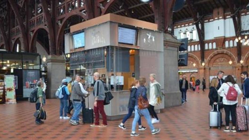 عشرات اللاجئين يدخلون المسيحية لنيل الإقامة بالدنمارك