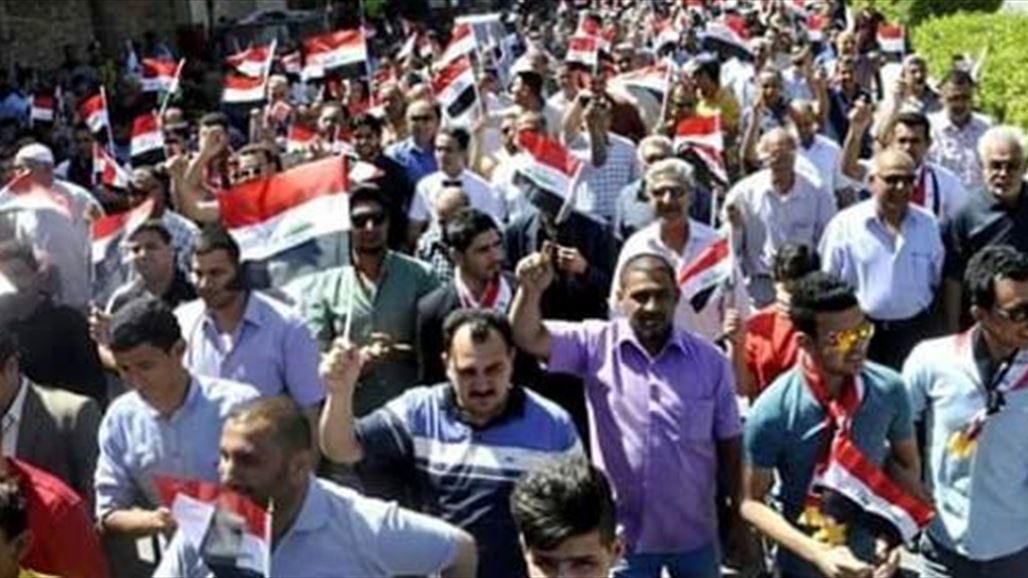 العشرات يتظاهرون وسط ميسان للمطالبة بإقالة مدحت المحمود