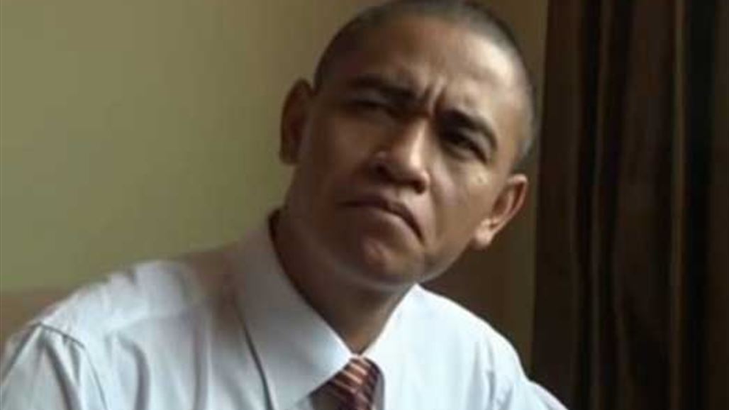 تقاضى 1500 دولار في 10 دقائق لأنه شبيه أوباما