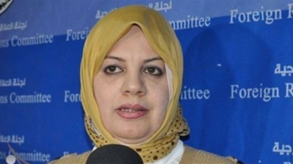 نائبة تدعو لتمليك الأراضي غير صالحة للزراعة لسد عجز الموازنة