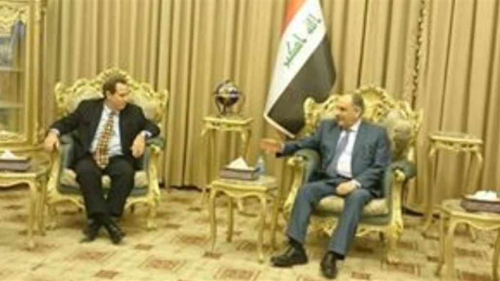 المطلك يشدد على أهمية اضطلاع أمريكا والمجتمع الدولي بمسؤوليتهما تجاه النازحين