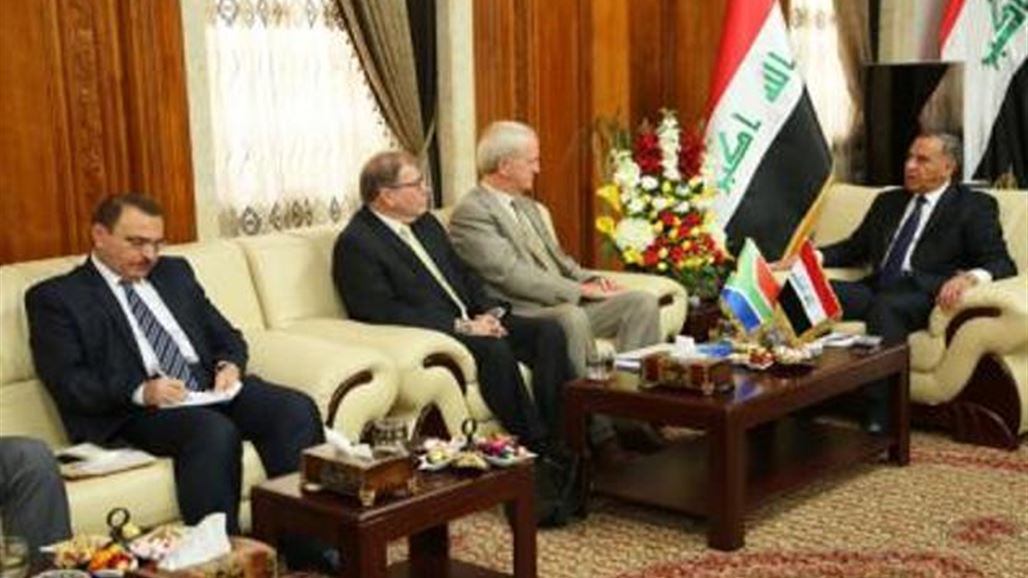 وزير الدفاع: الجيش ارتقى بأدائه والتفوق في حسم المعارك أصبح واضحاً