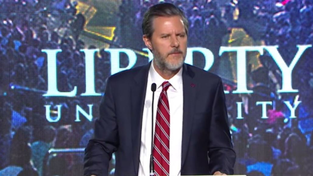 رئيس جامعة أمريكية: يجب القضاء على المسلمين قبل أن يدخلوا علينا