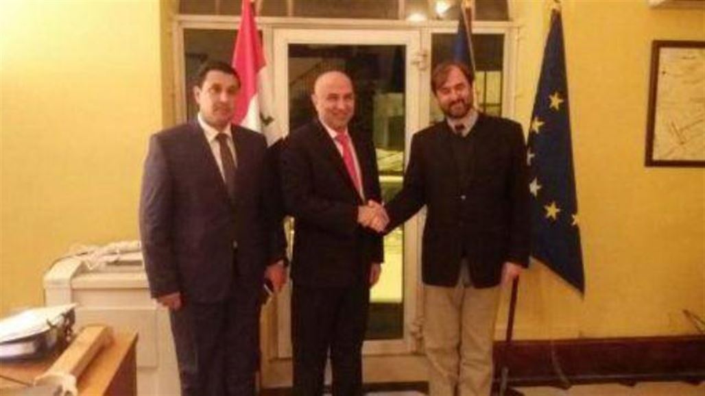 فرنسا تؤكد استعدادها لدعم الجهد الاساسي بمكافحة "داعش" في العراق