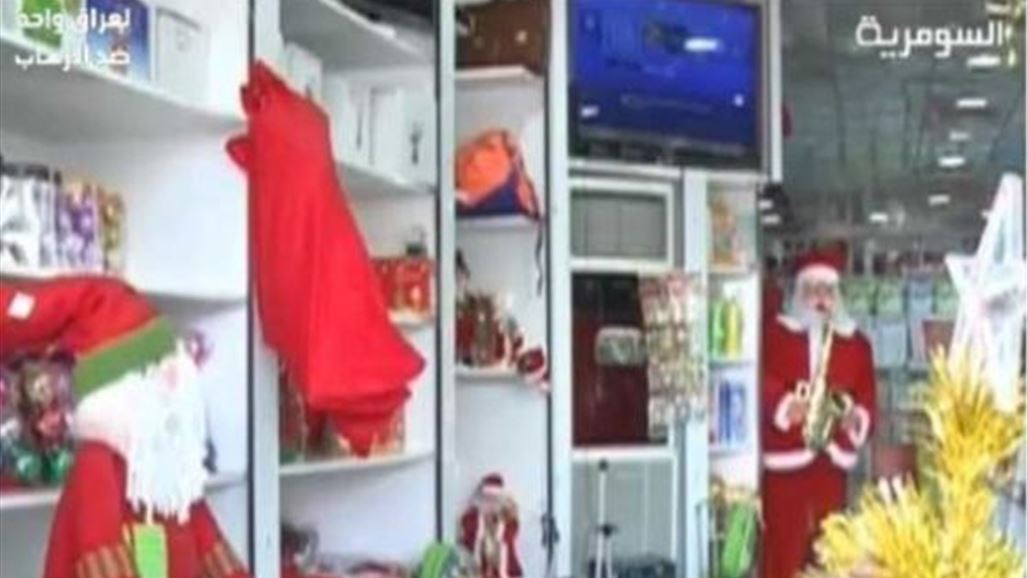 شباب يحتفلون بالكريسماس في النجف لنشر المحبة وتقبل الآخر