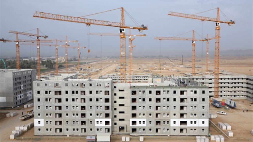 خبير يكشف عن "فساد كبير" في قرعة توزيع شقق بسماية