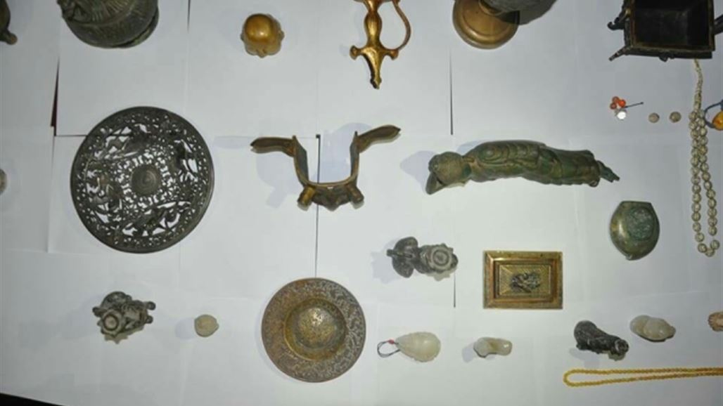 شرطة ميسان تلقي القبض على احد إفراد عصابة تهريب الآثار بحوزته 21 قطعة اثرية