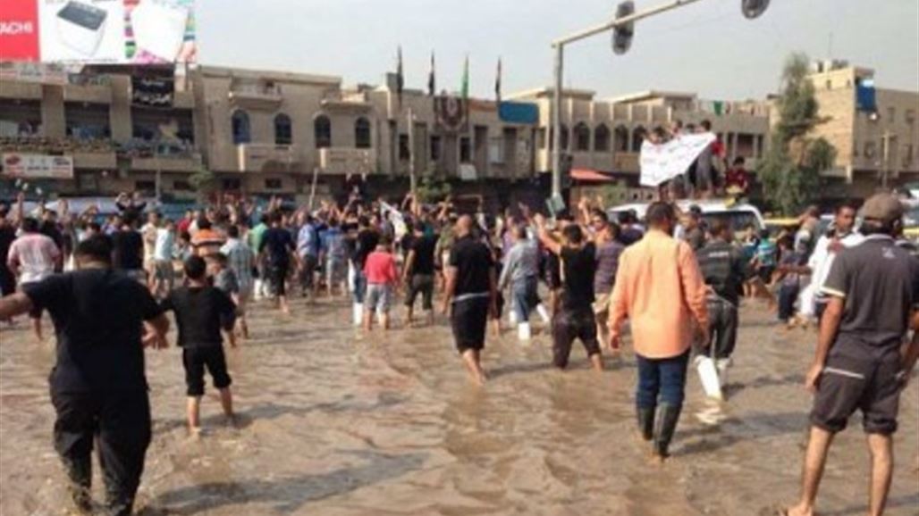 أهالي كفاءات السيدية يتظاهرون للمطالبة بتوفير الخدمات البلدية لمنطقتهم