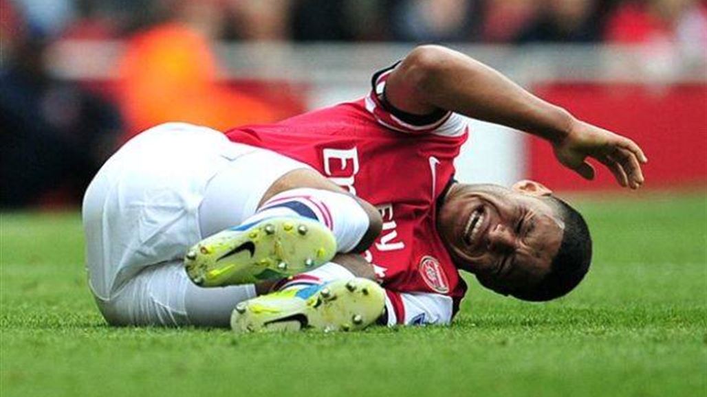ارسنال يعلن غياب نجمه تشامبرلين عن الملاعب لشهرين