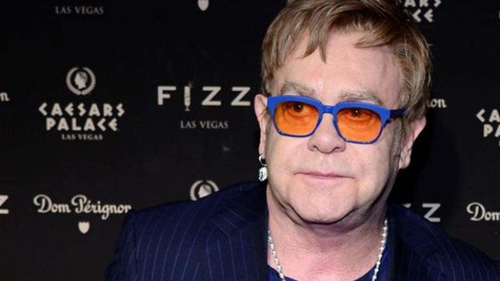 إلتون جون يحيي حفلا في مسرح روماني قديم