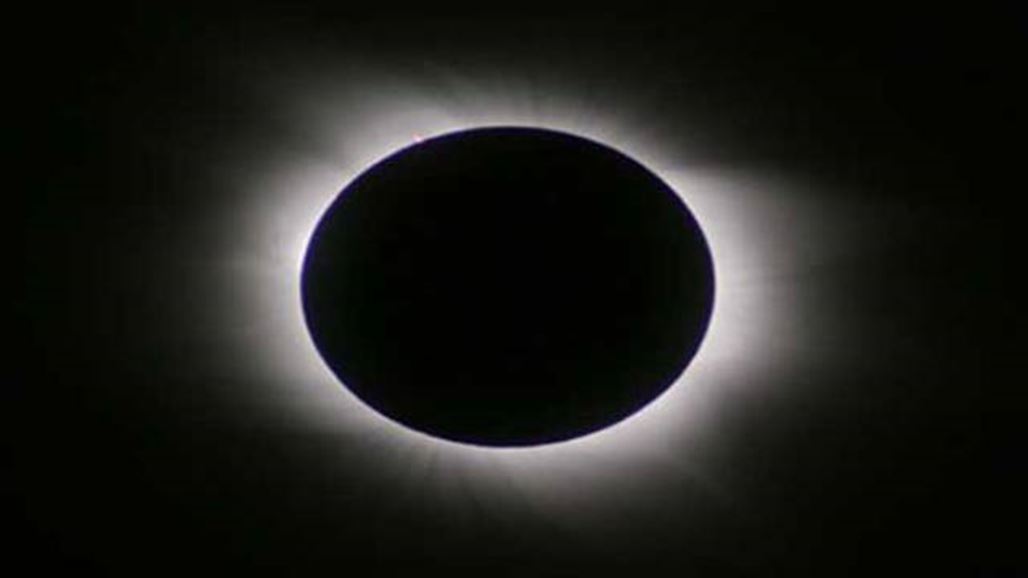 كسوف كلي يستمر خمس ساعات يوم غد الاربعاء