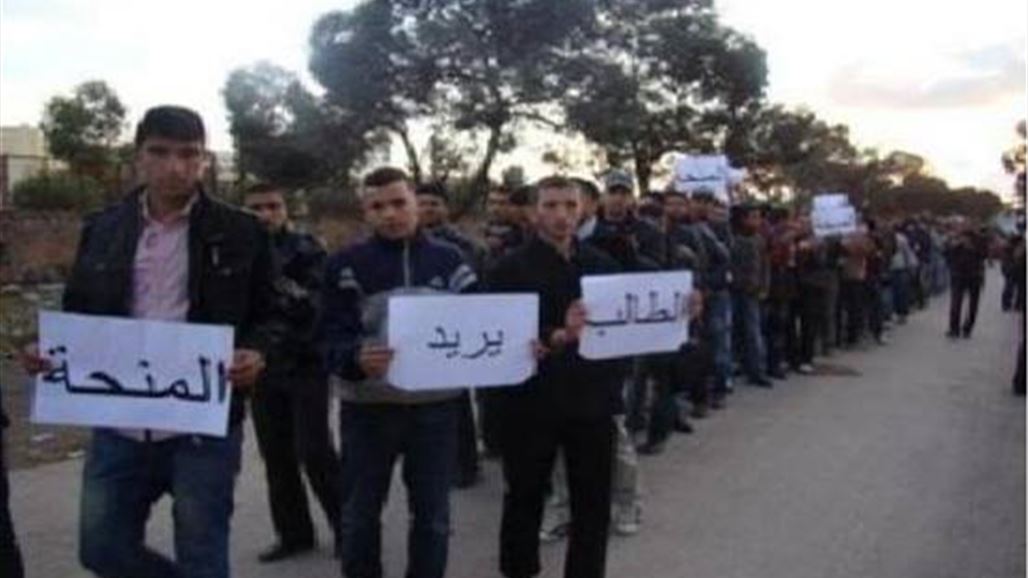 التعليم البرلمانية: حصلنا على تطمينات بقرب اطلاق منحة الطلبة