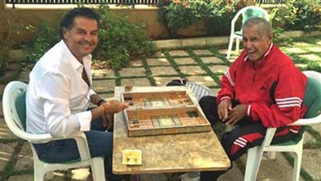 بعد غياب أمه... الموت يخطف والد راغب علامة